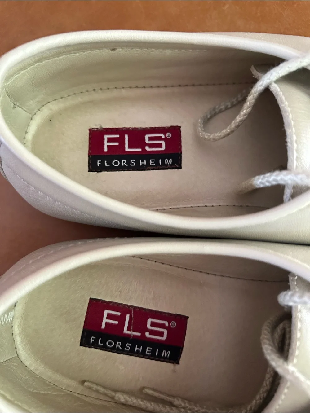 Florsheim Men's Cream/Tan Leather Boat Shoes